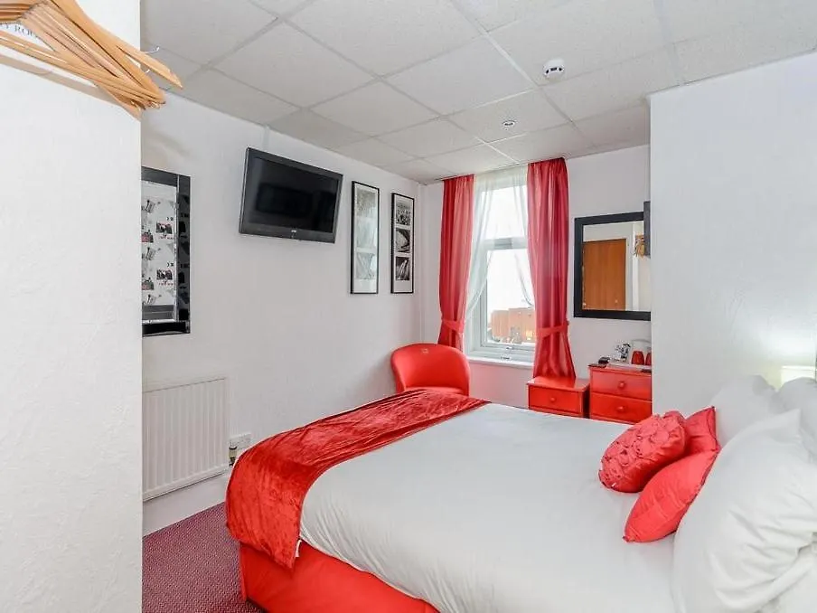 Benson Hotel - Small Families & Couples Only Blackpool