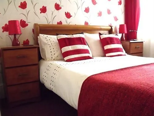 Benson Hotel - Small Families & Couples Only Blackpool