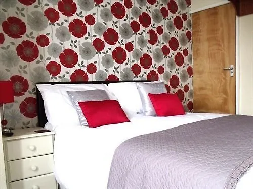 Benson Hotel - Small Families & Couples Only Blackpool 3*,