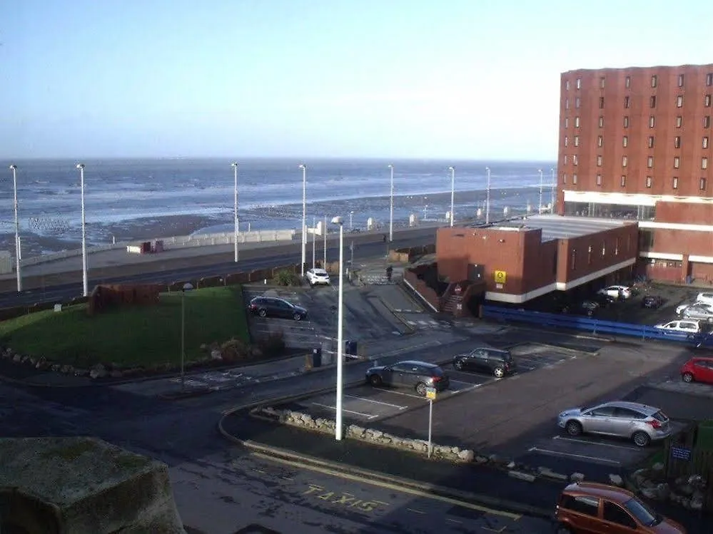 Benson Hotel - Small Families & Couples Only Blackpool 3*,  United Kingdom