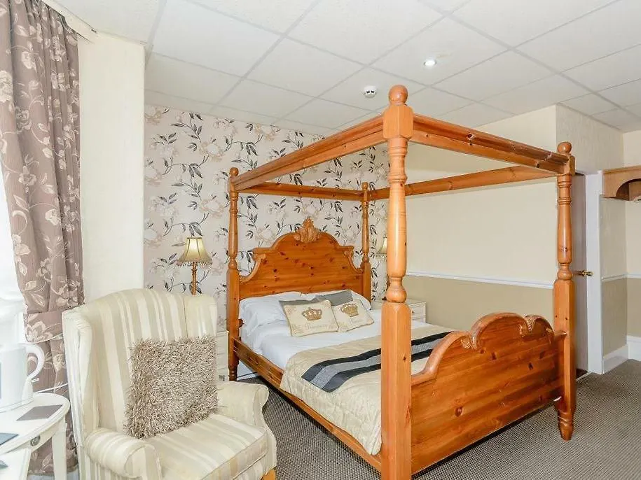 Bed & Breakfast Benson Hotel - Small Families & Couples Only Blackpool